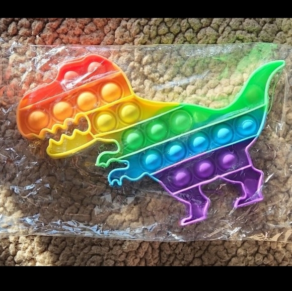 3 PC Rainbow Popper Sensory Bubble Fidget Toy set for boys/girls (NEW) - Picture 4 of 8